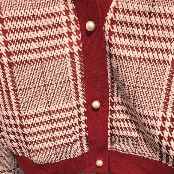 Christian Siriano Wine and Cream Knit Cardigan With Pearl Buttons Size Large - Picture 5 of 12